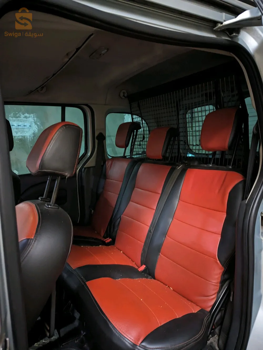 سيارة تضيف 0سبيغة فيها شوية أفروى موتار ما ينقصش جديد