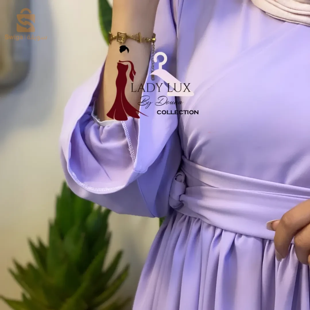 فستان للتخرج او عقد قران