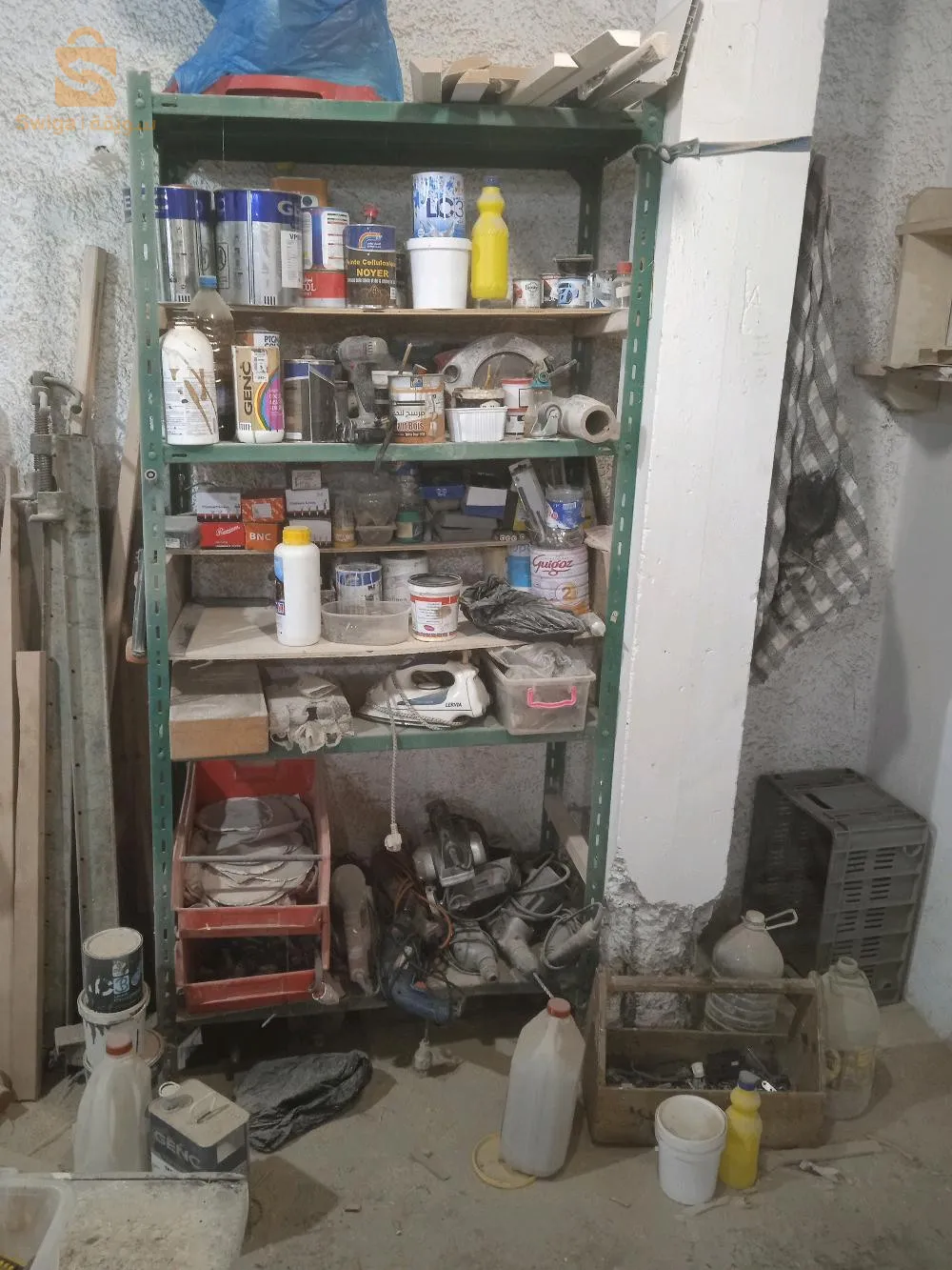 حرفي نجار
artisan ébéniste réparation à domicile