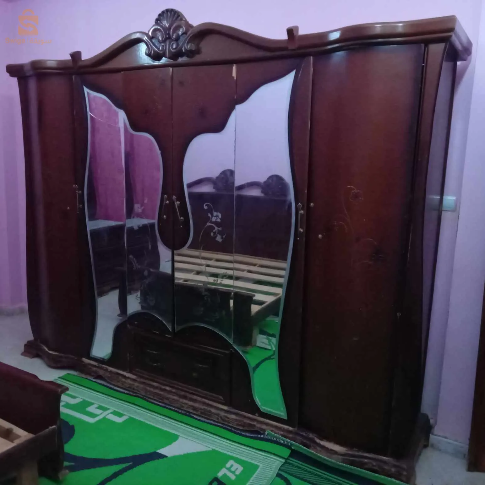 غرفة نوم مستعملة