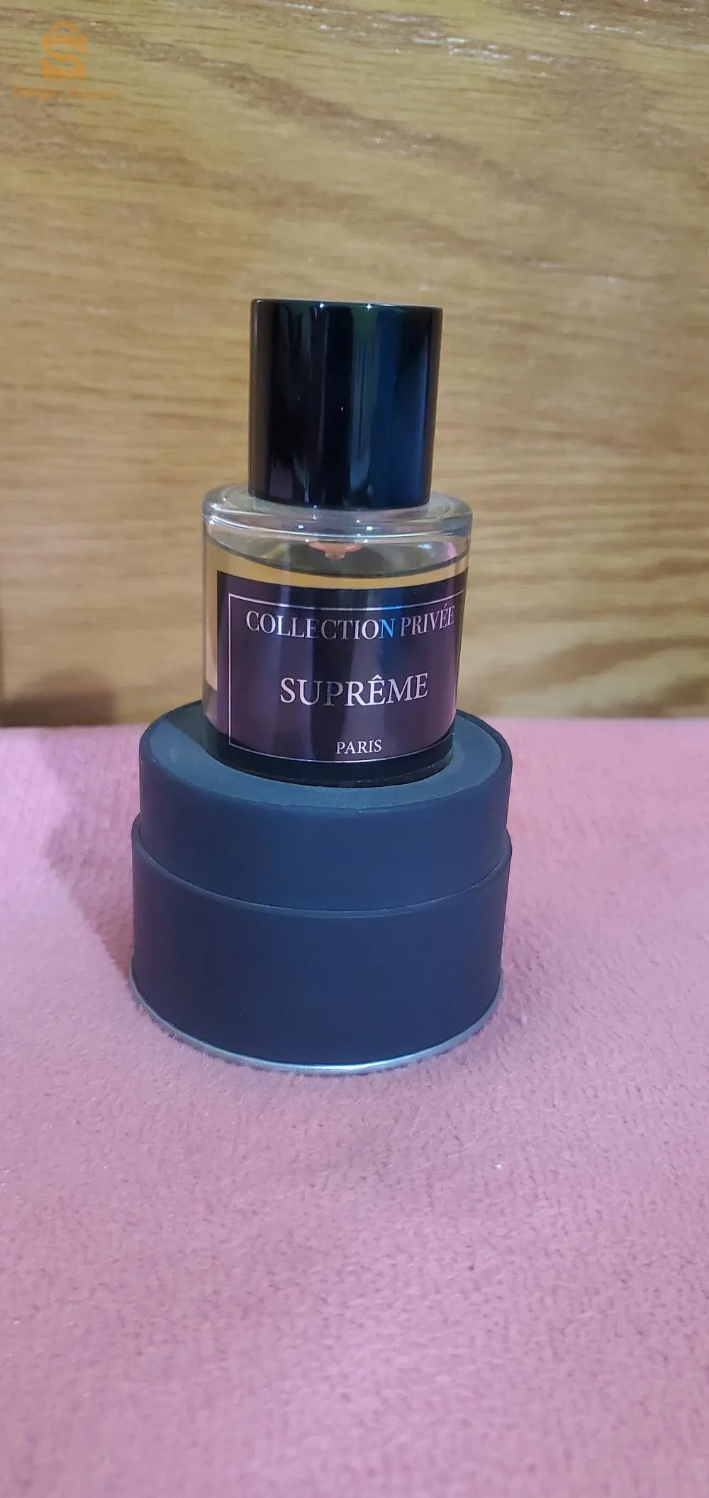 je vends 3 flacons de parfum pour homme ( Chanel.  Hugo Boss.  Supreme)