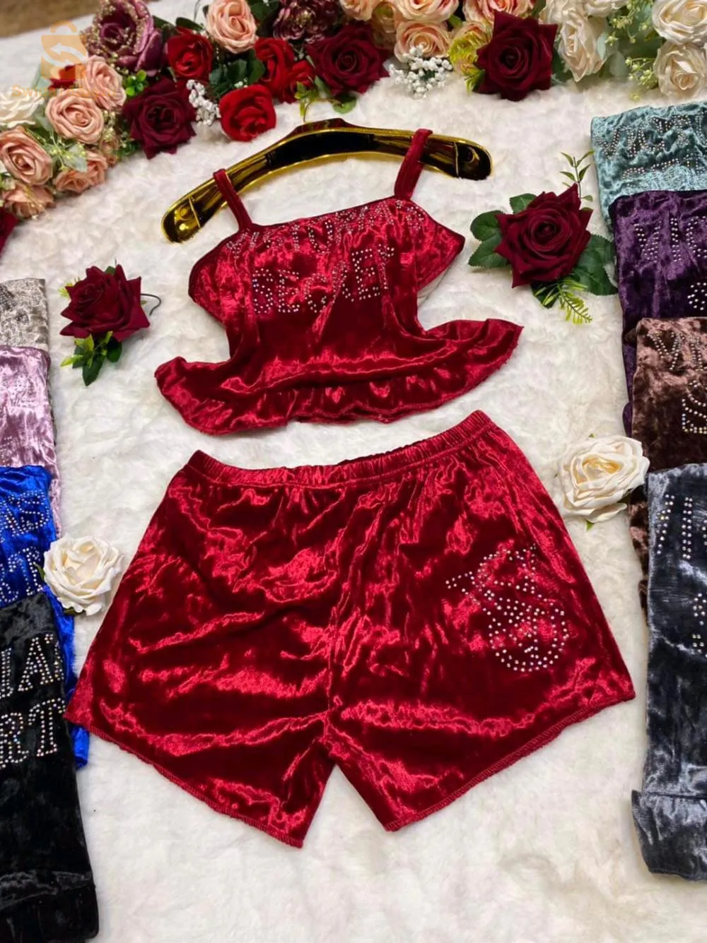 ملابس نسائية  بسعر مفري