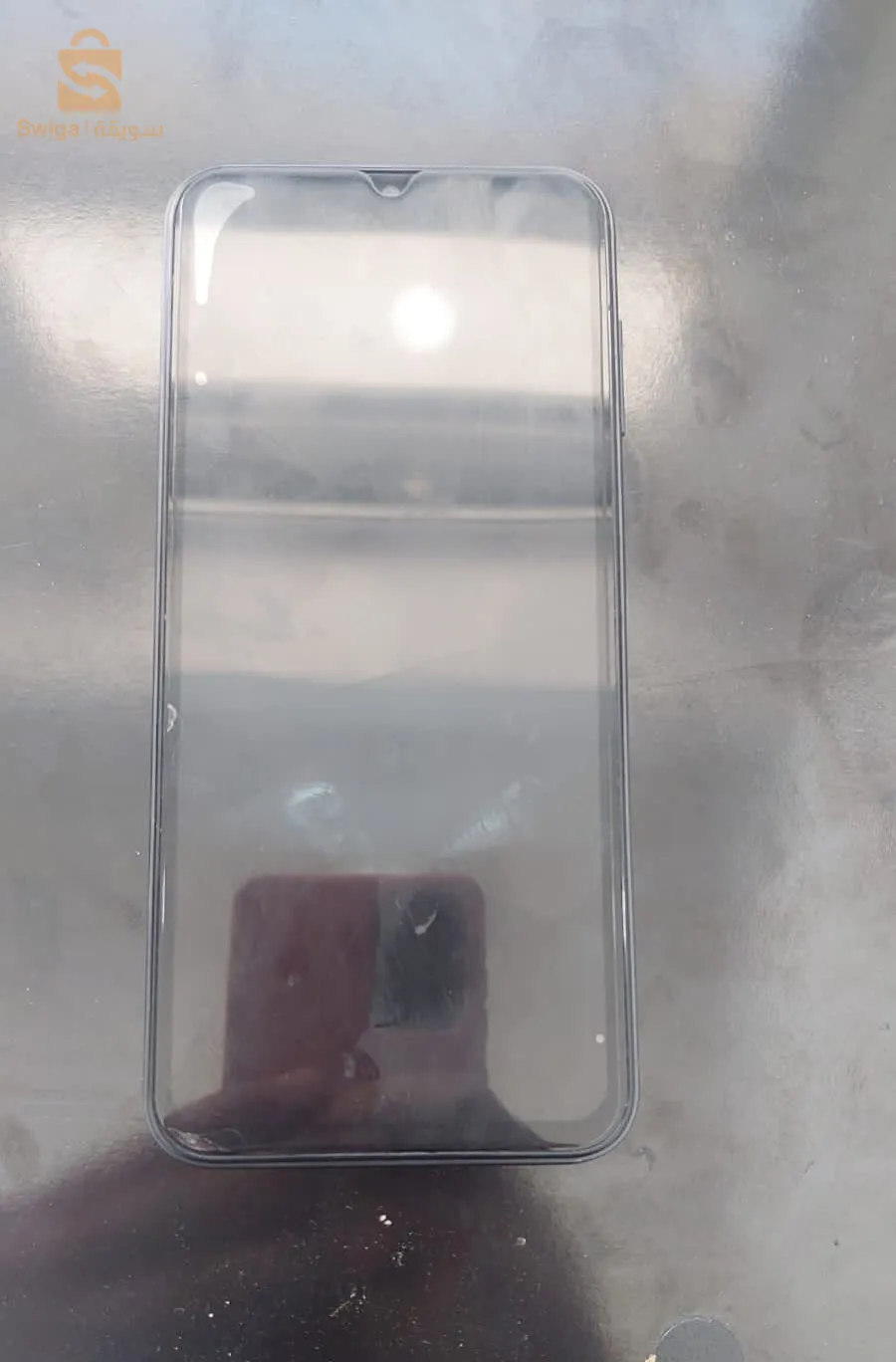 samsung a14 4/64g état 9/10 premiere main avec une couleur noir+un chargeur 25w original - le  prix est  négociable