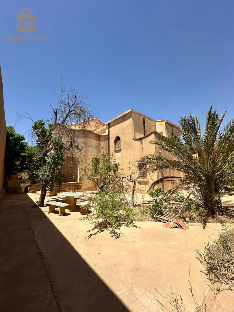 حي عين شيخ فيلا 33/311