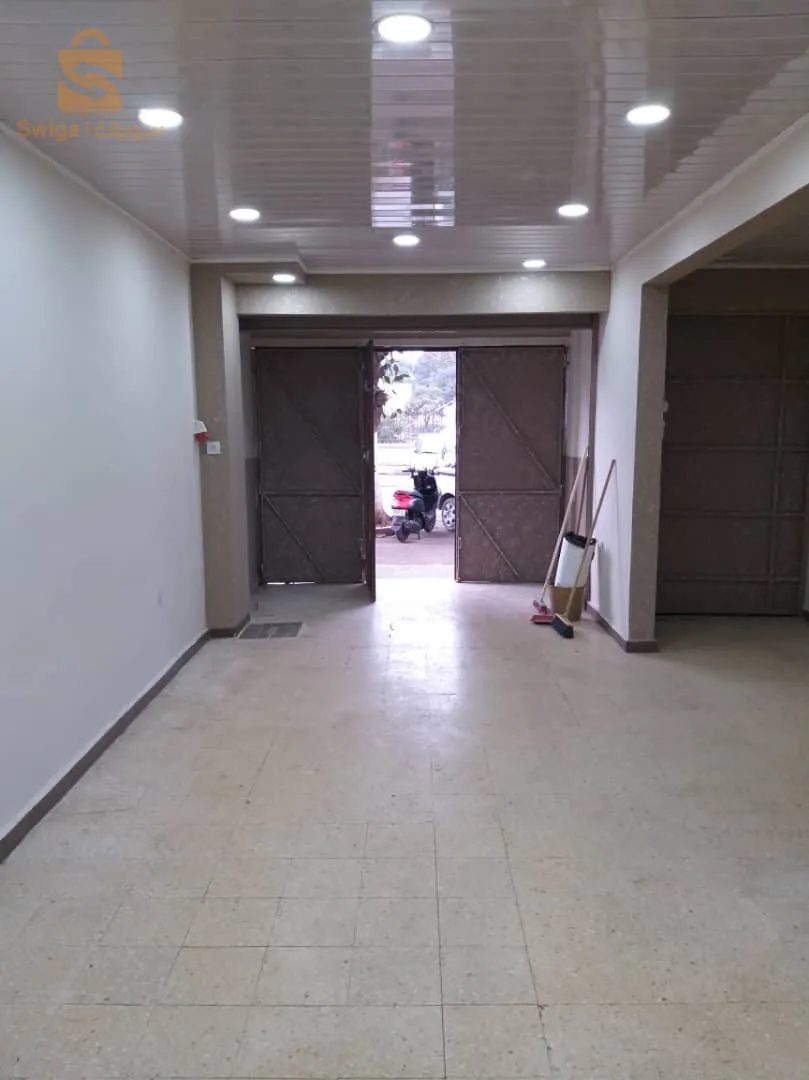 Local semi commercial Cité la Concorde