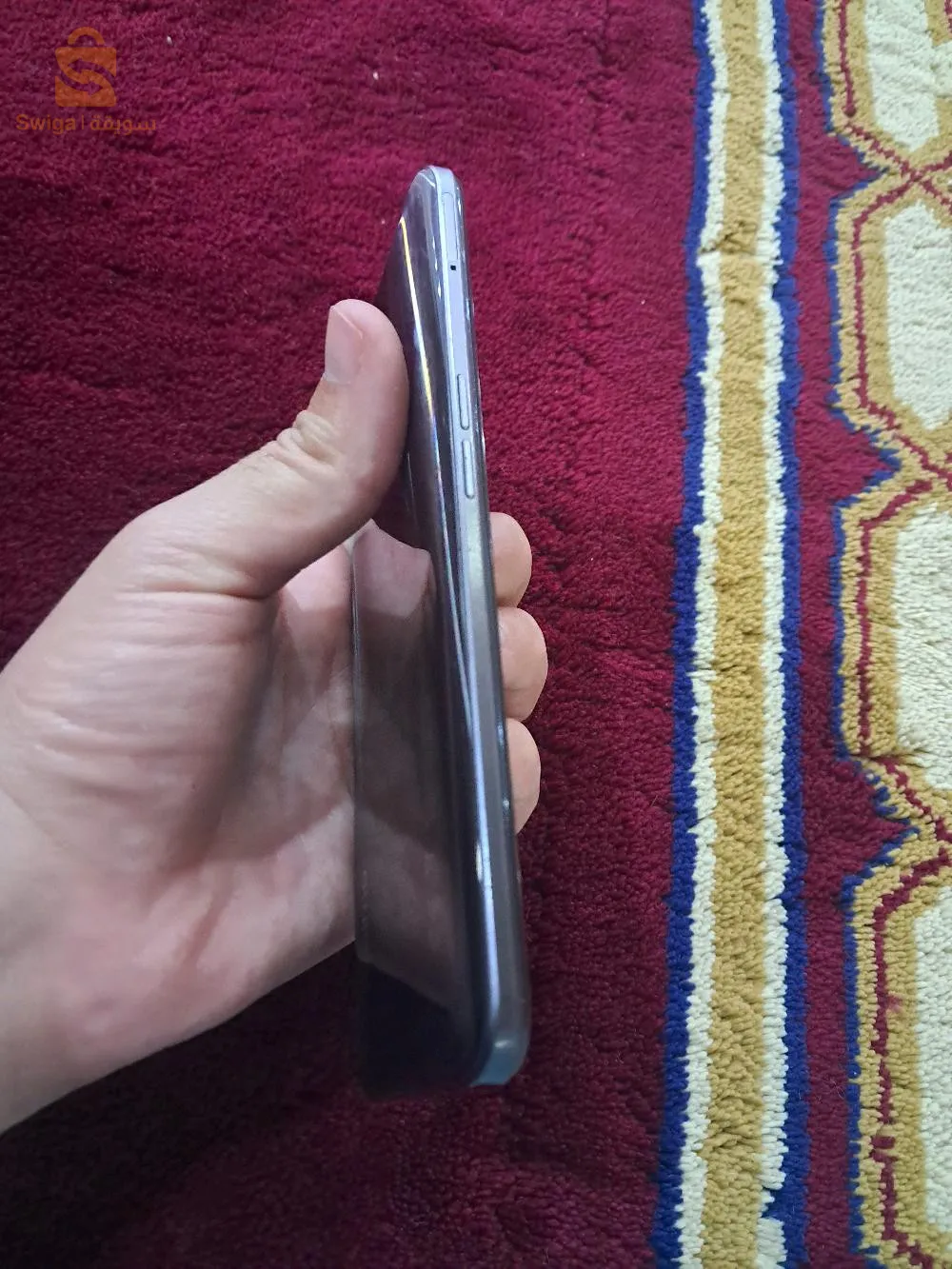 هاتف ريالمي 8i