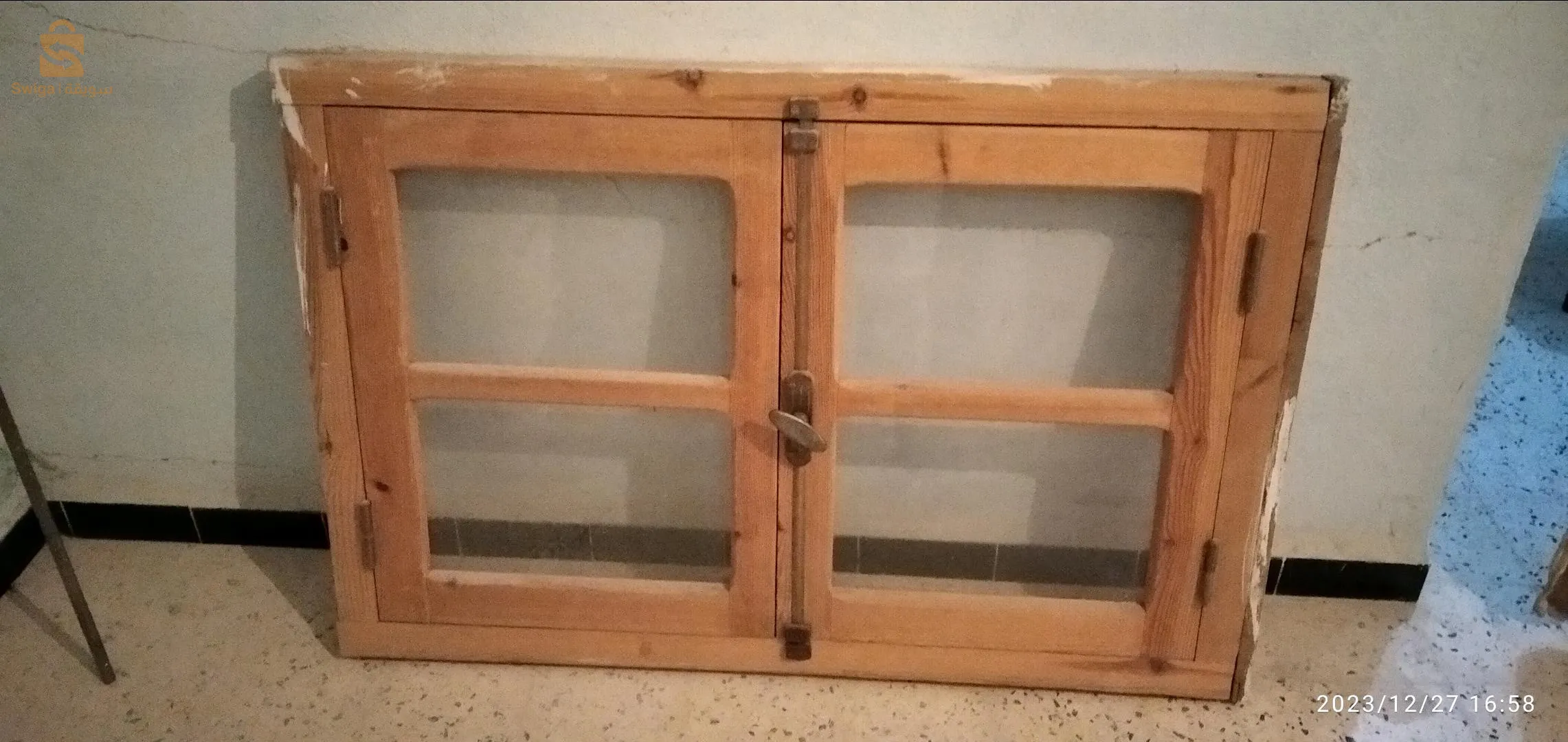 نافذة مستعملة