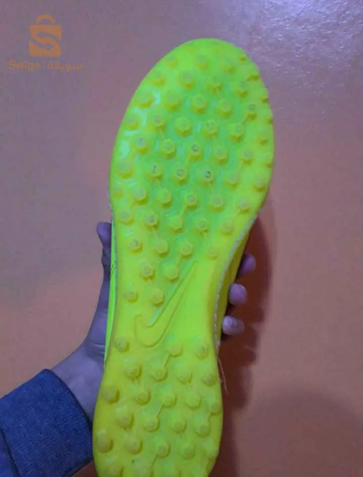 حذاء كرة قدم