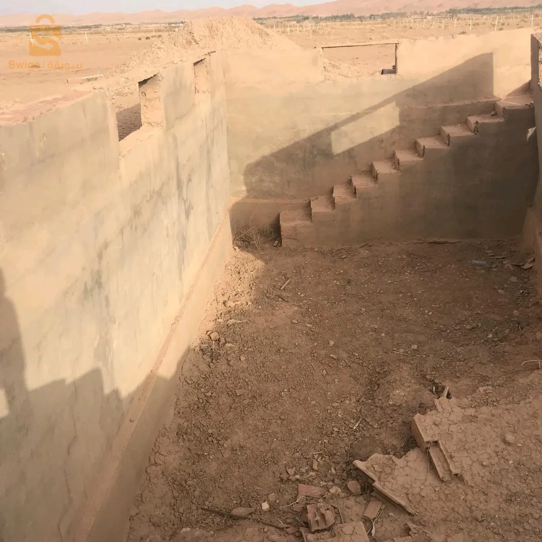 مزرعه فلاحية متواجدة خلف الحديقة النباتية المريقة الاغواط