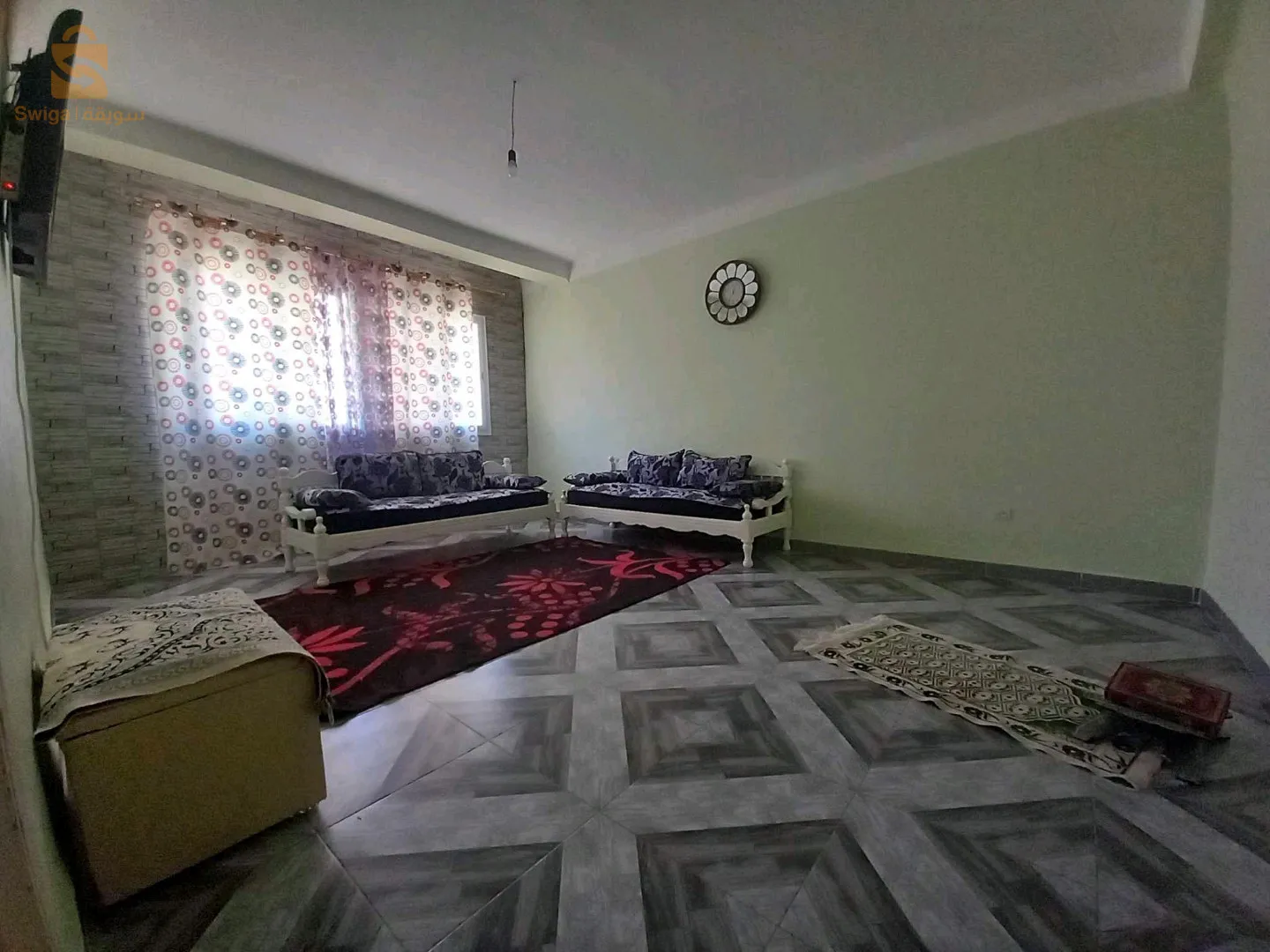 شقة f3 ماشاء الله مجهزة و نظيفة مطلة على البحر 0656577791