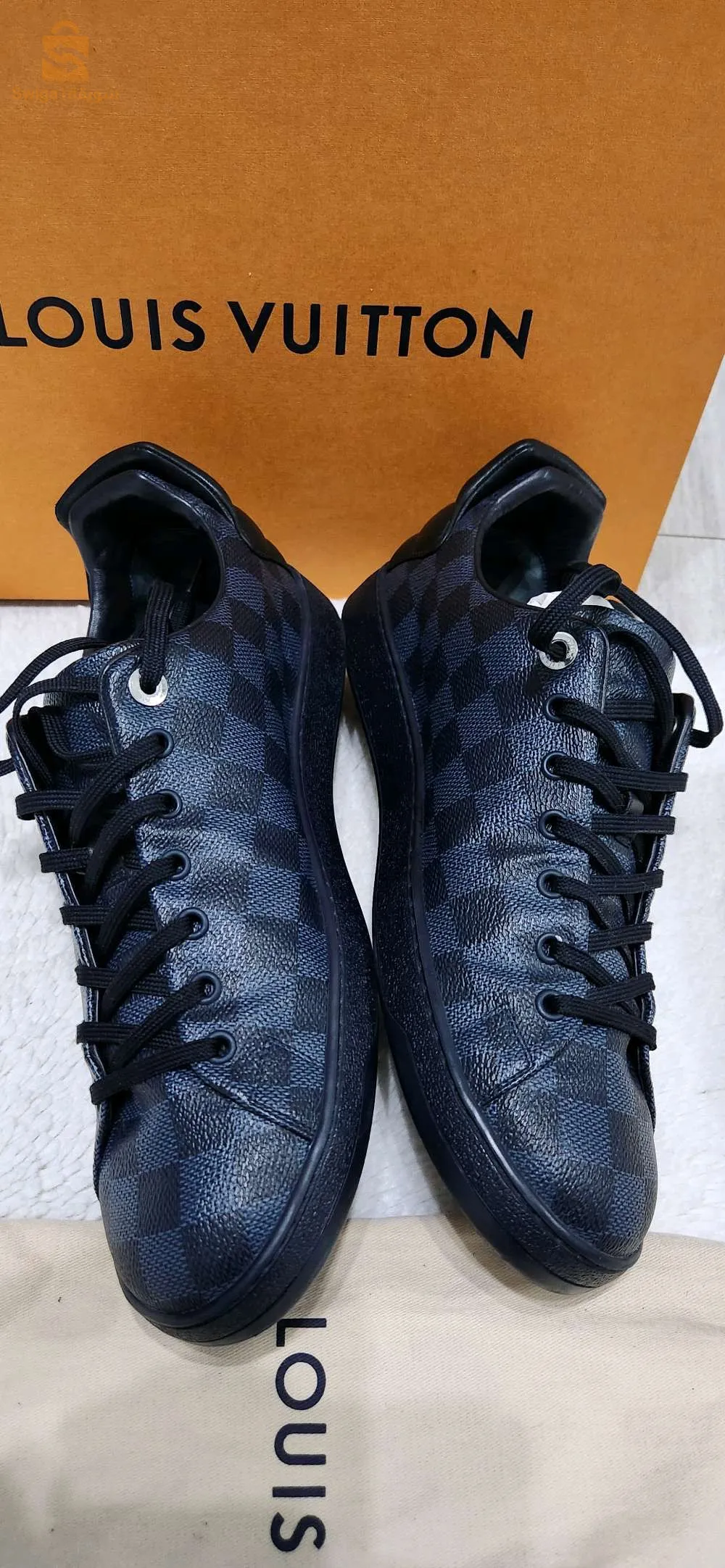 chaussure LOUIS VUITTON pointure 42