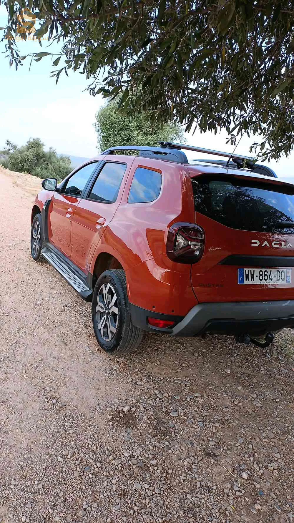 Duster extrême.commandee directement chez Dacia tout est fabriqué en usine..