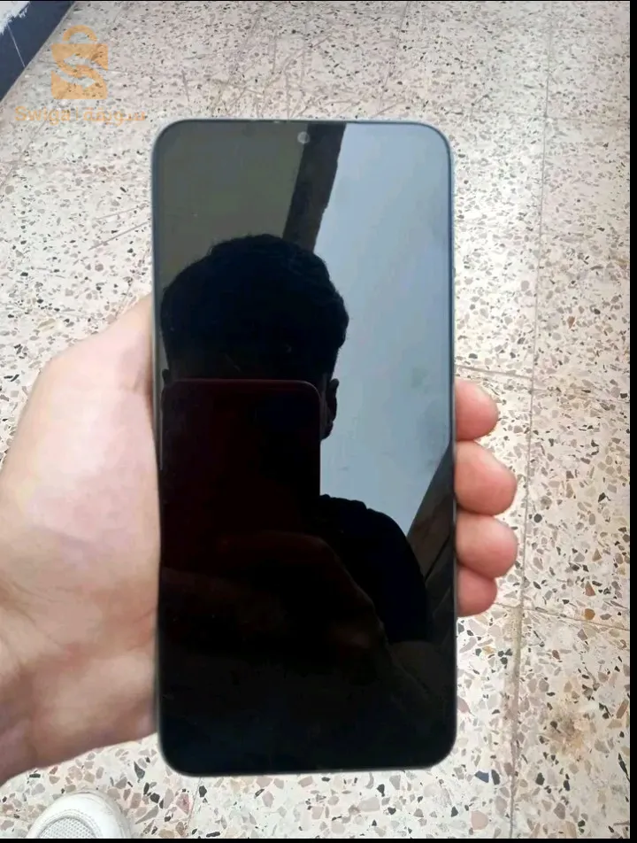 realme c33