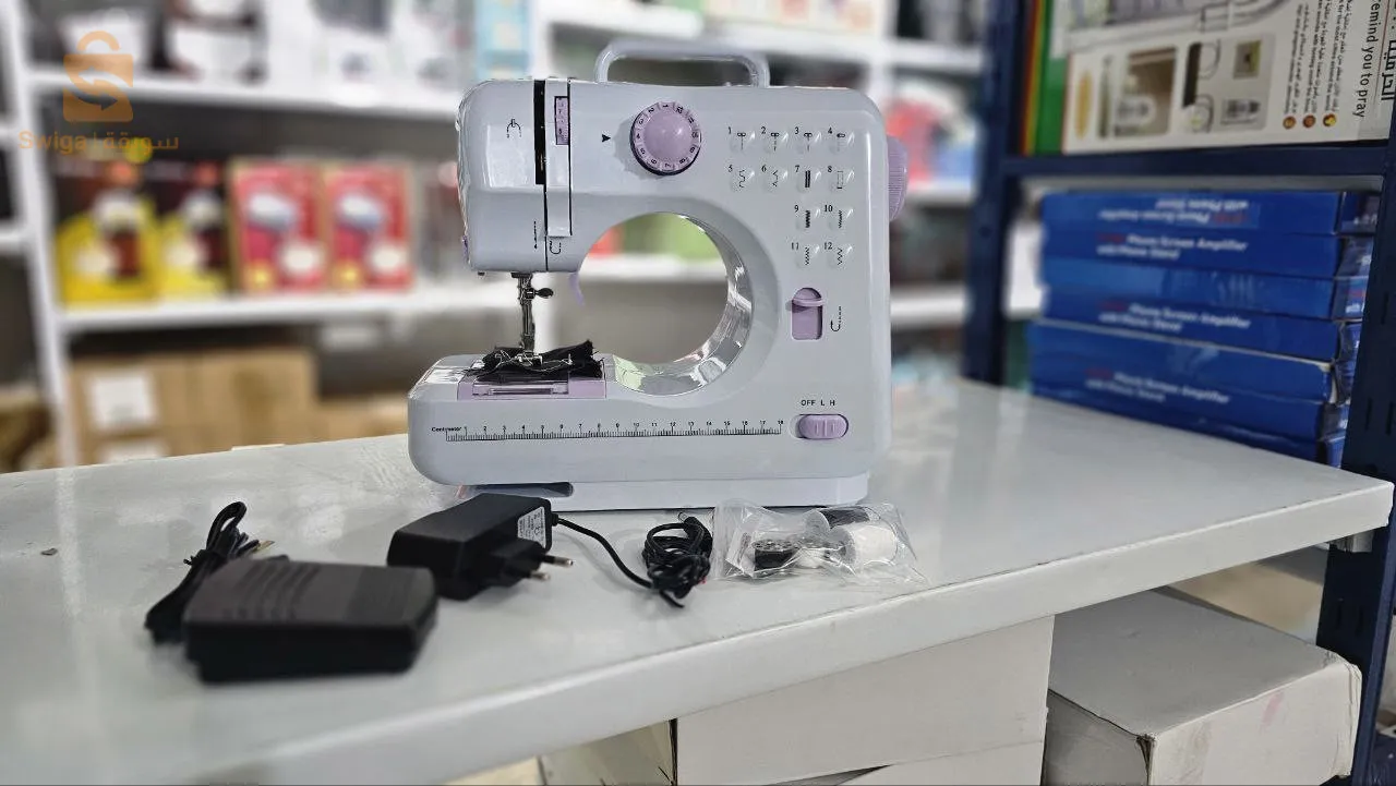 مكينة خياطة