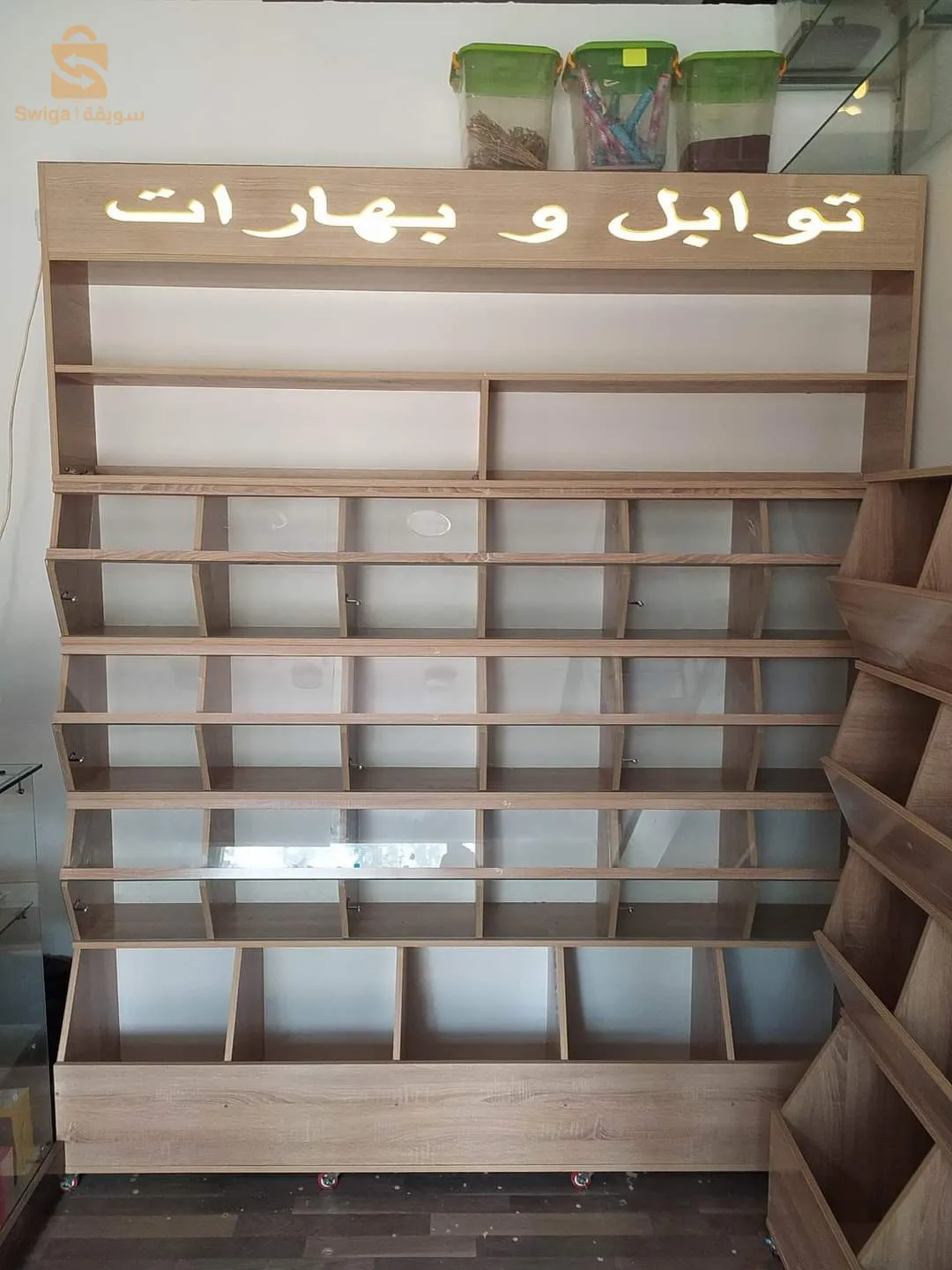 تجهيز محلات تجارية حسب الطلب طاجيرات كونطوار الكتيبة لاد كيما تحب الالوان و القياسات متوفرة