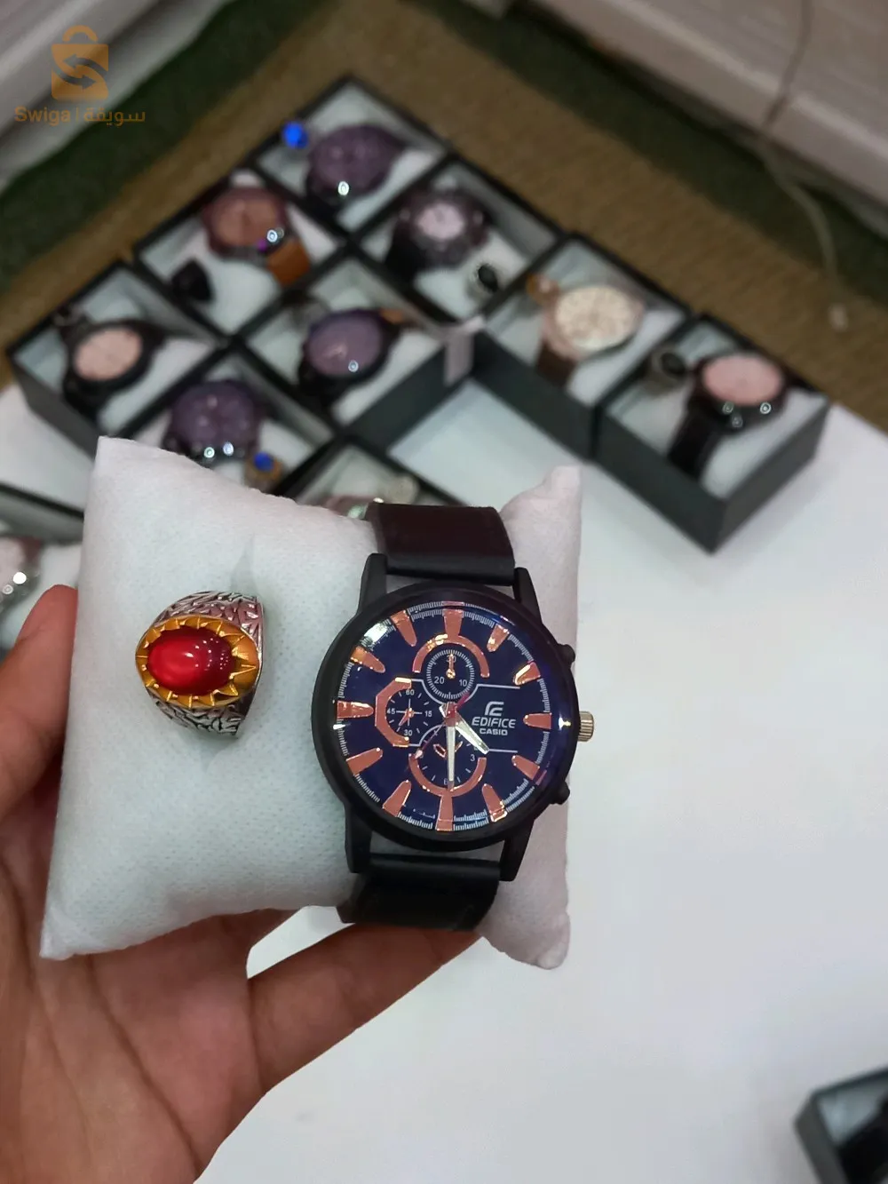 ساعات فخمة بمعايير جيدة⌚️⌚️⌚️