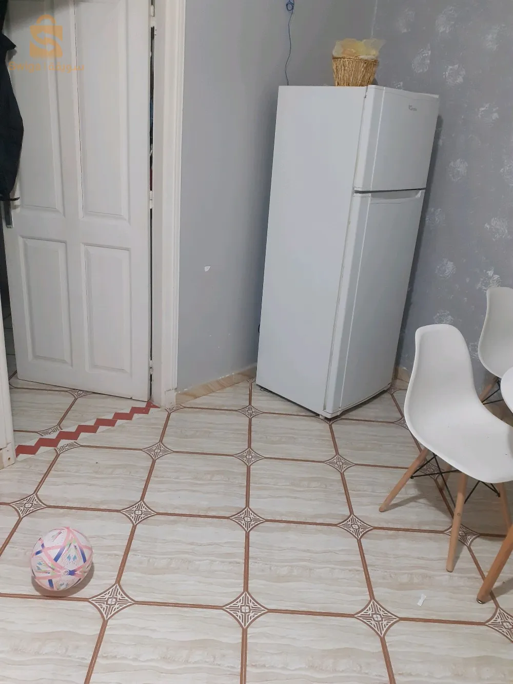 استوديو الطابق الاول مخدوم مفيني على شط البحر في اقامة مغلقة