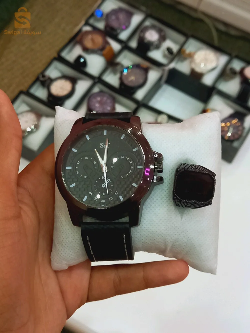 ساعات فخمة بمعايير جيدة⌚️⌚️⌚️