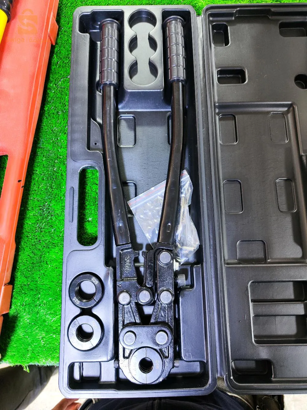 Pince à sertir Maza Noir 16 20 25