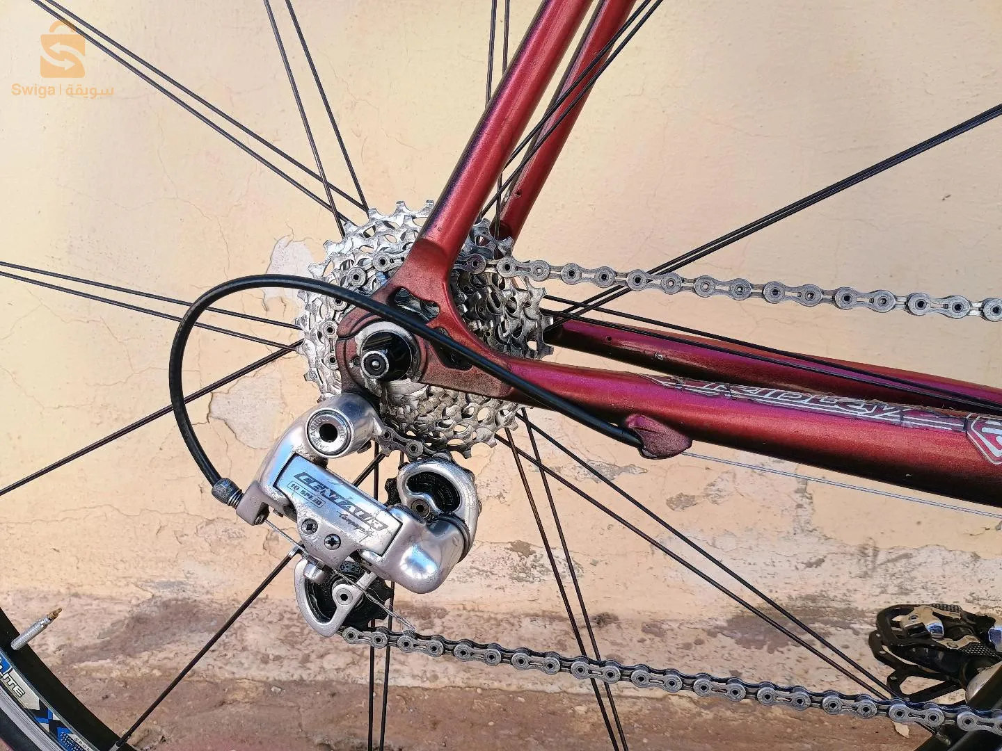 دراجة سباق Beneu جميلة جدًا من فرنسا للبيع