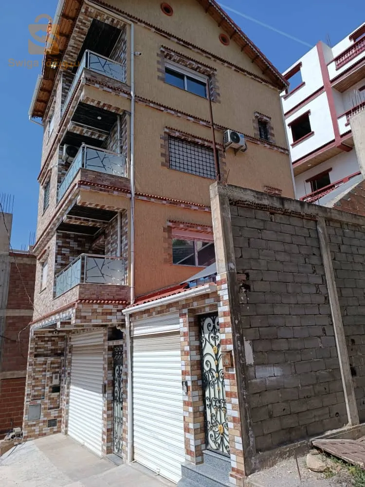 اربع كركاسات للبيع في بلدية بومرداس حي الساحل قدام السبيطار الجديد والرومبوان تاع crf عقد الملكية + الدفتر العقاري +شهادة التعمير r+3 يتةفر على كل شيء