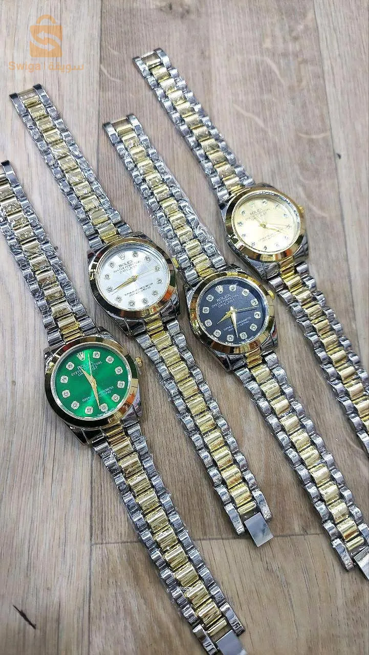 ساعات نسائية