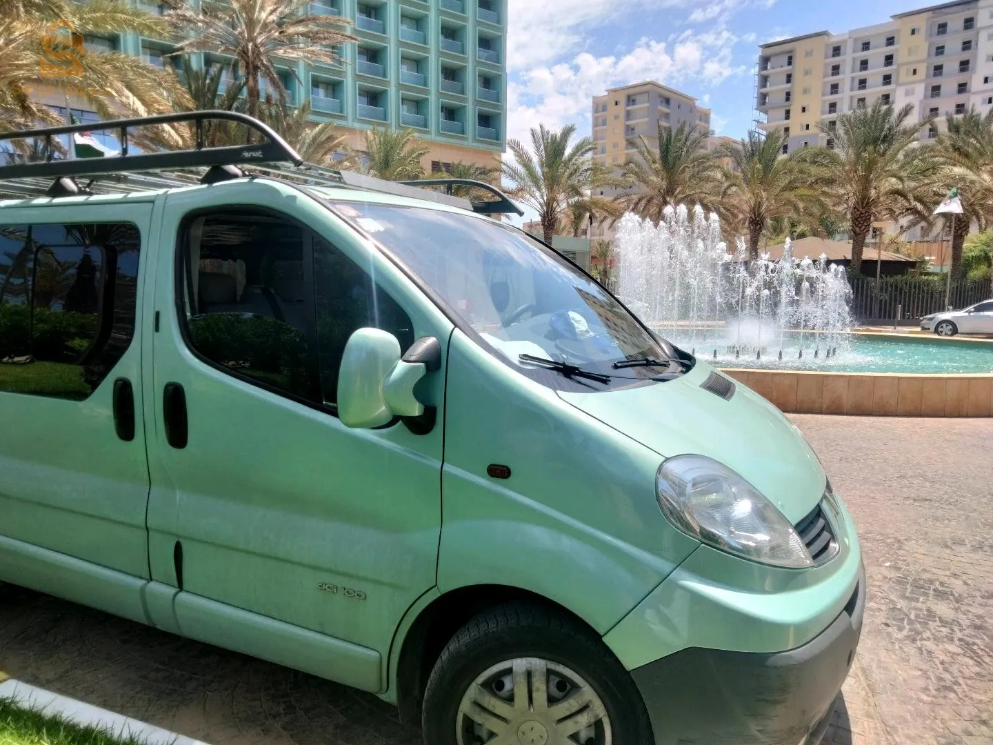 كراء سيارة  9أماكن بالسائق