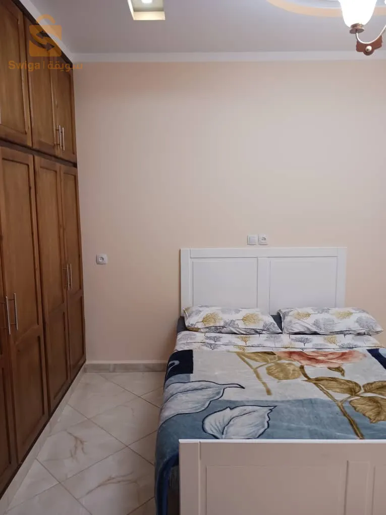 شقق مجهزة للكراء بشايب راسو مرسى بن مهيدي تبعد عن البحر حوالي 4.5كم.