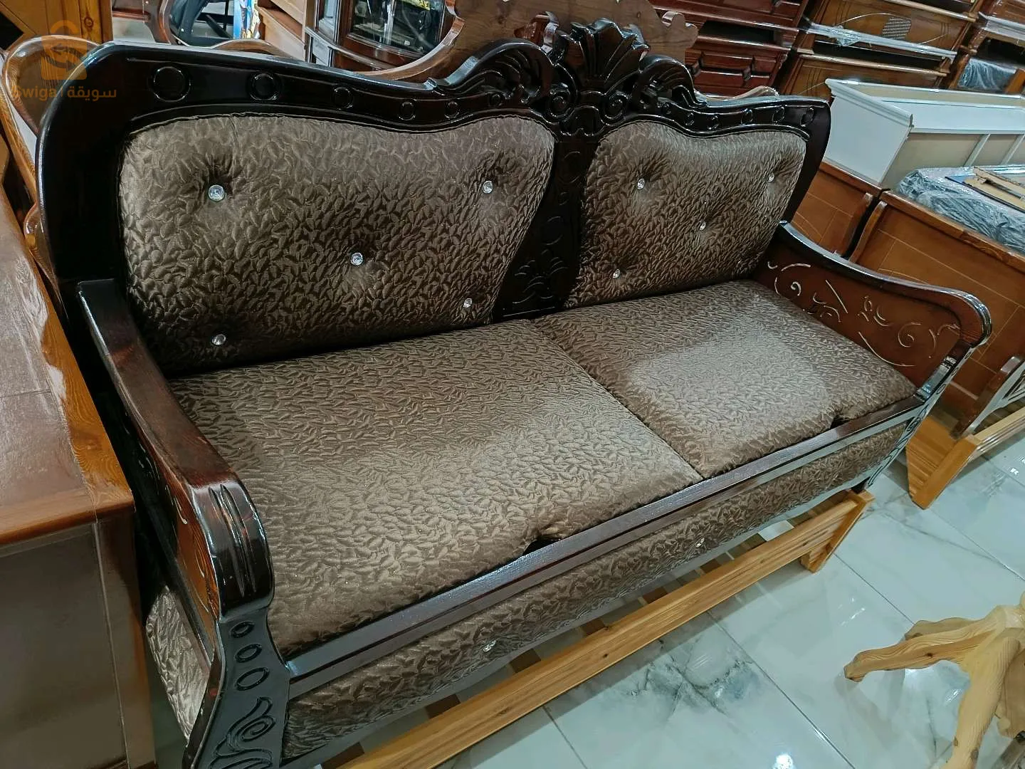 اثاث مستعمل وجديد