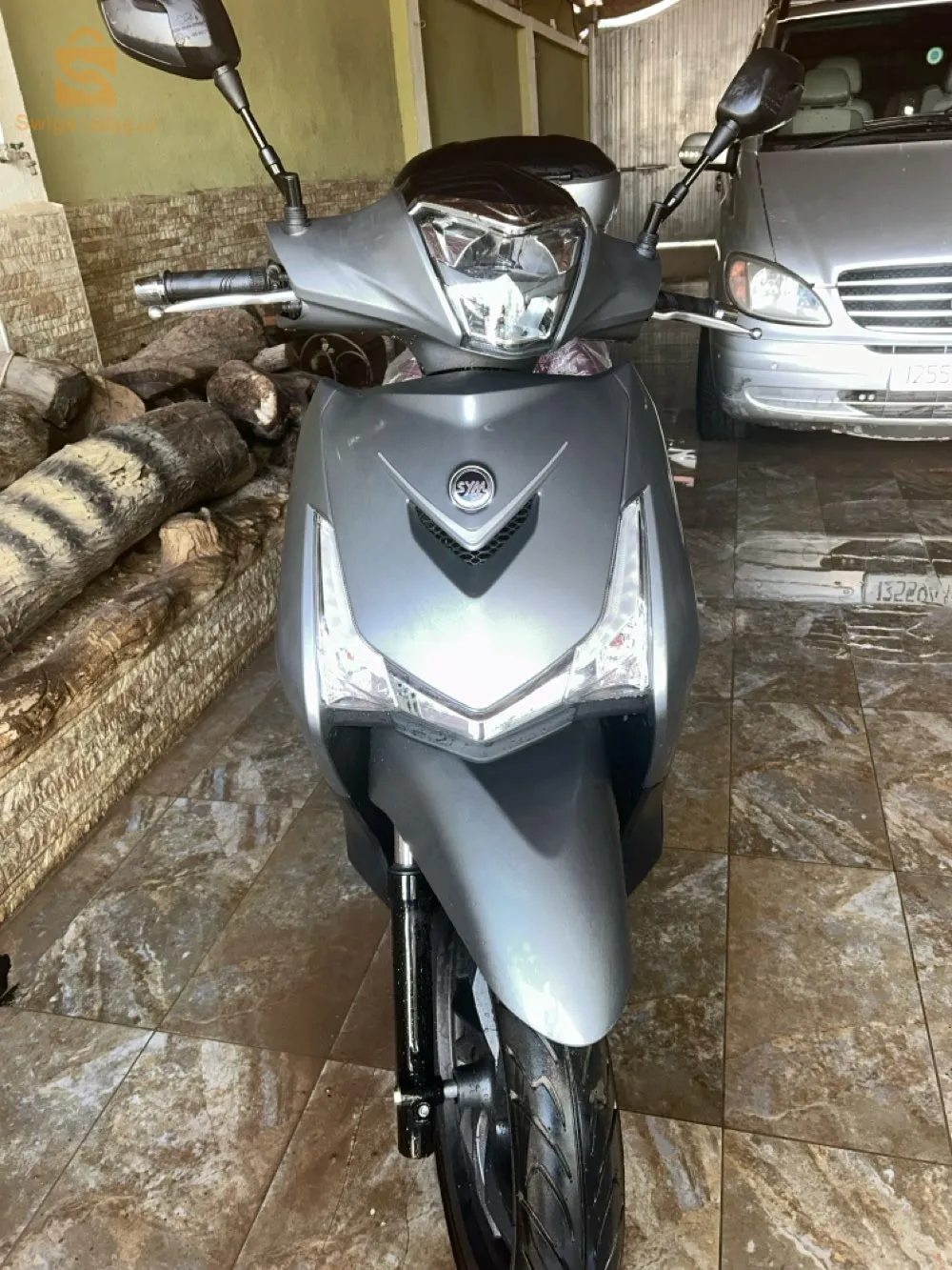 sym hd300