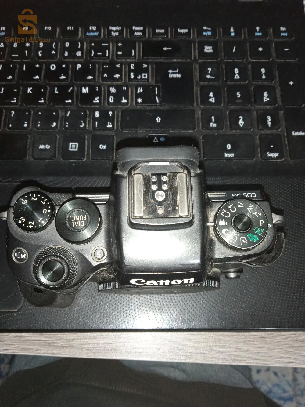 Canon EOS M5