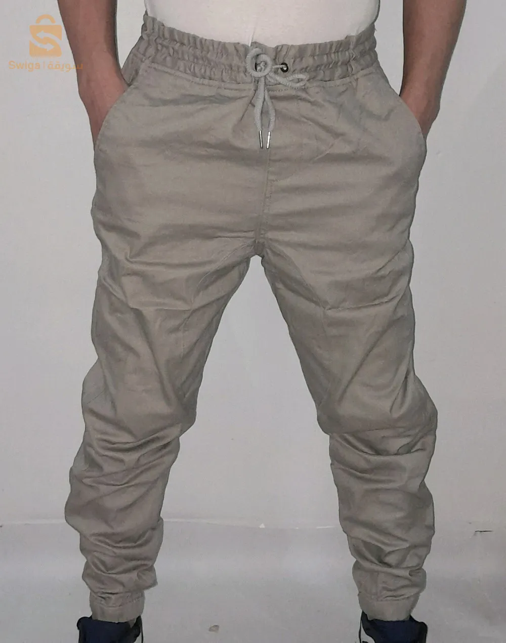 pants 👖 .t shirt 🎽. choose mocassin