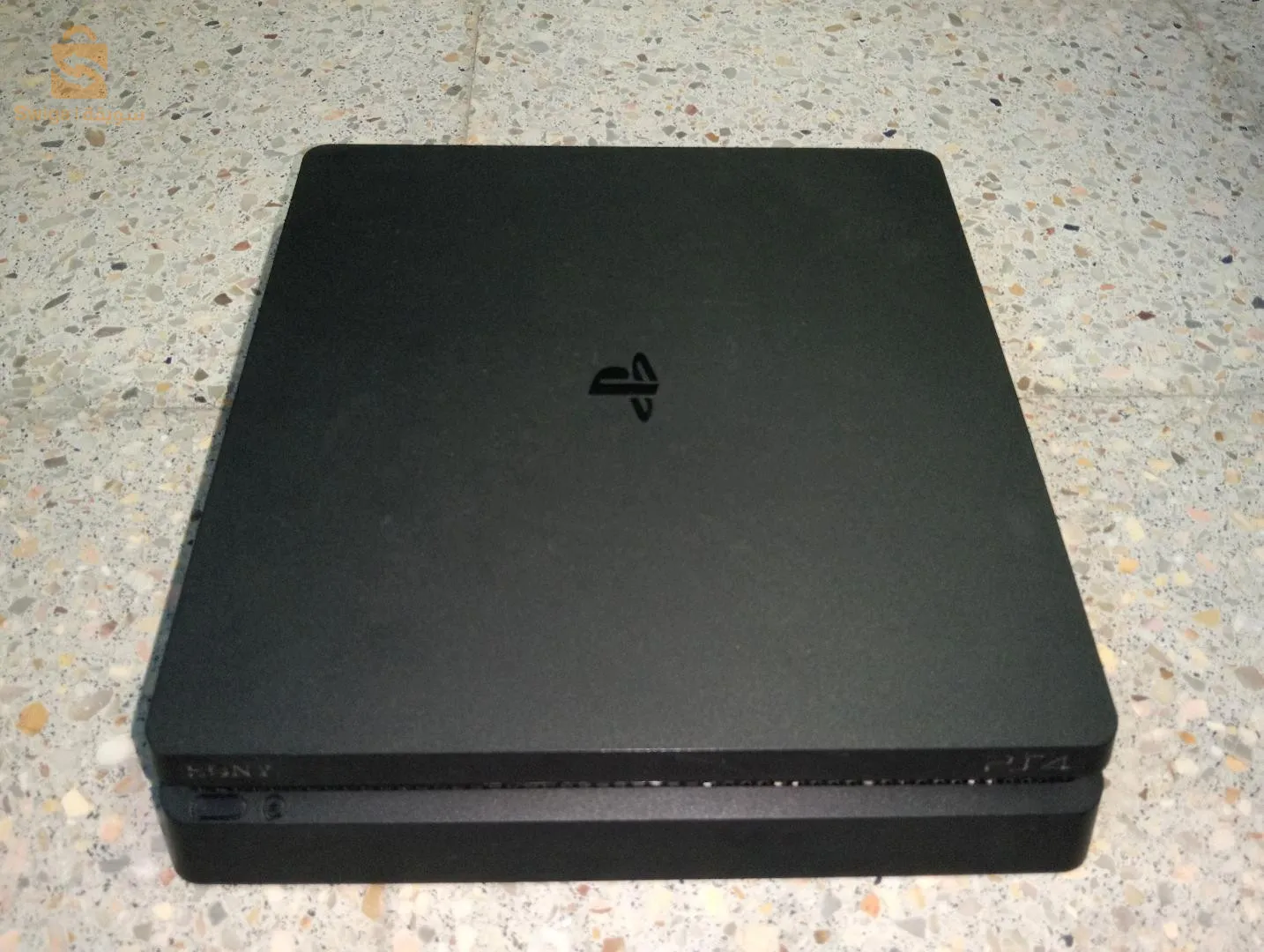 playstation 4 slim