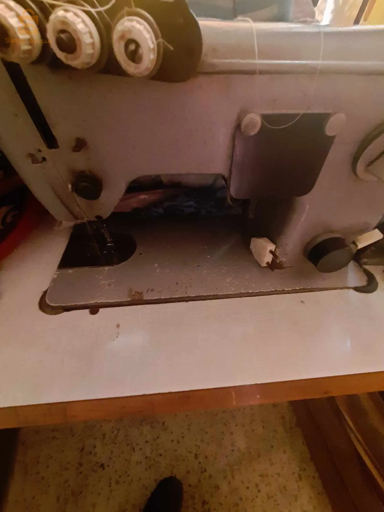 machine a coudre et à broder