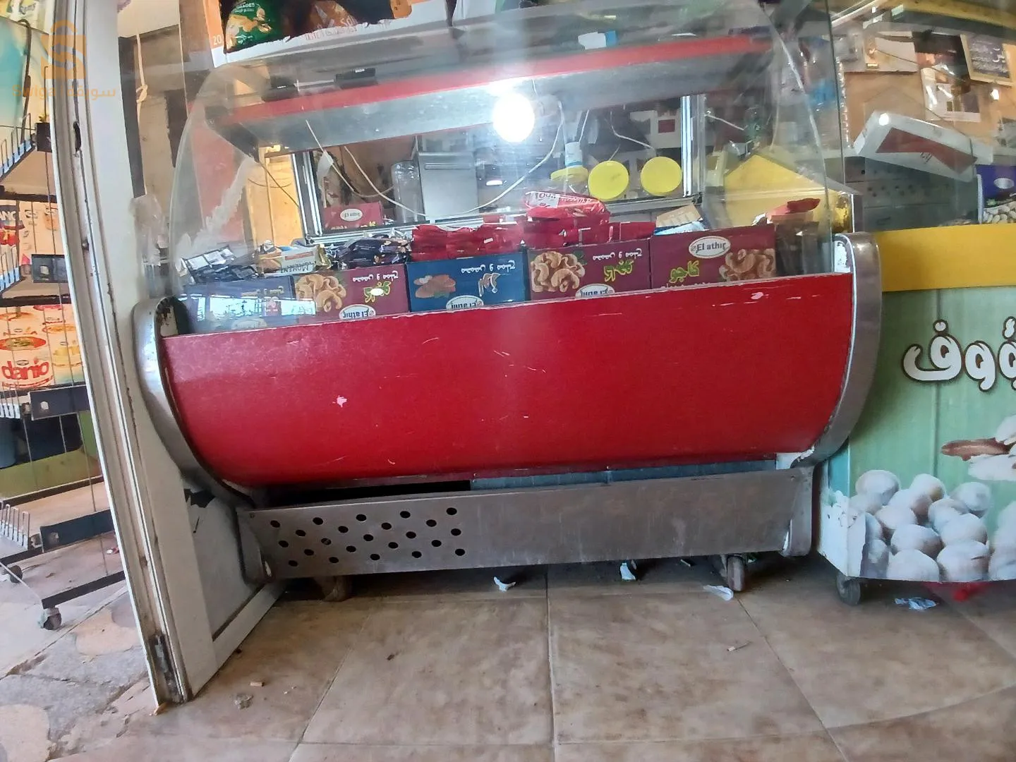 عتاد مطاعم ومقاهي