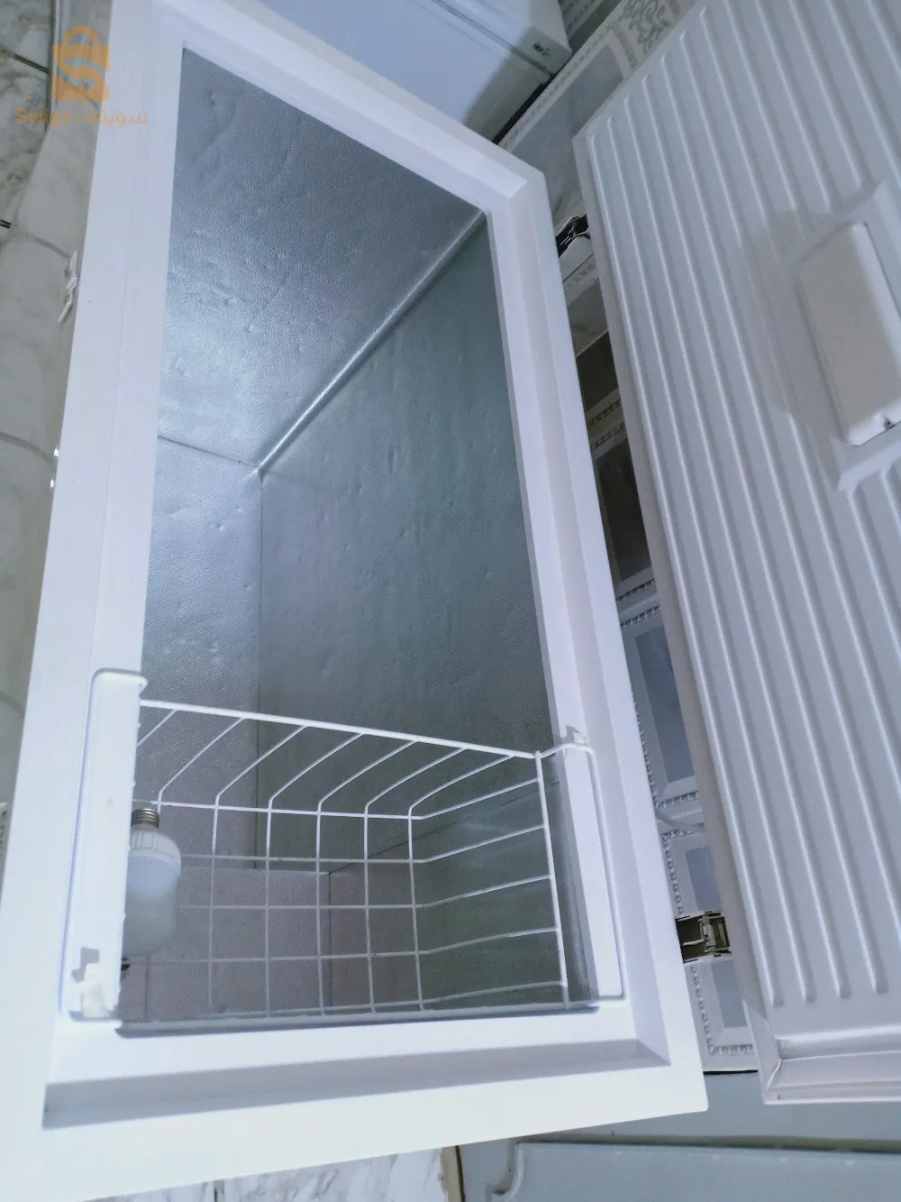 كونجيلاتور نظيف