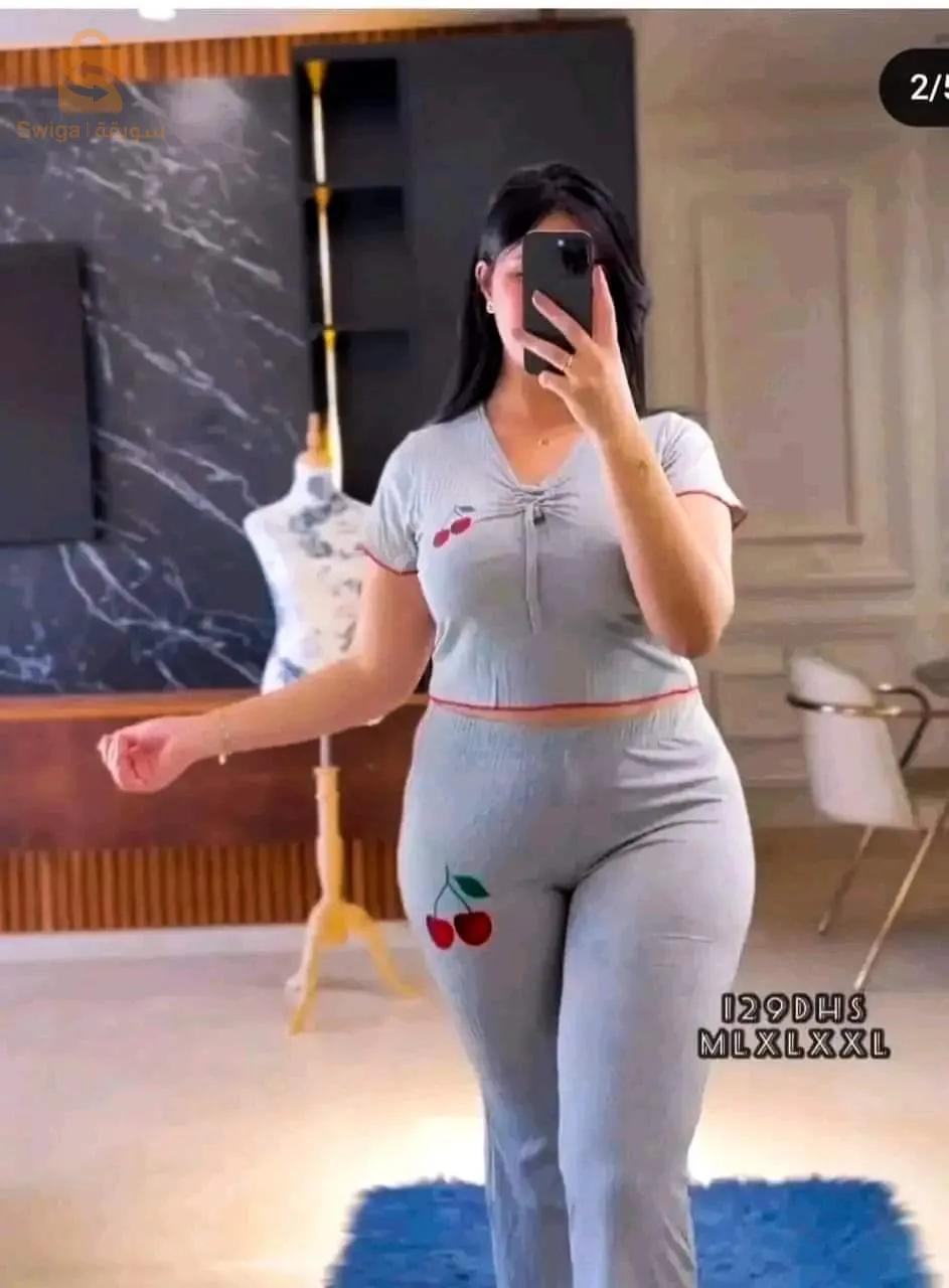 بيجامة حلوة بسومة حلوة 🍒