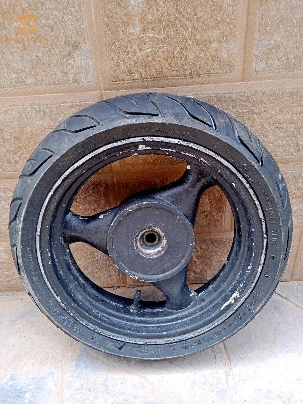 العجاة الخلفية لسكوتر بر 13