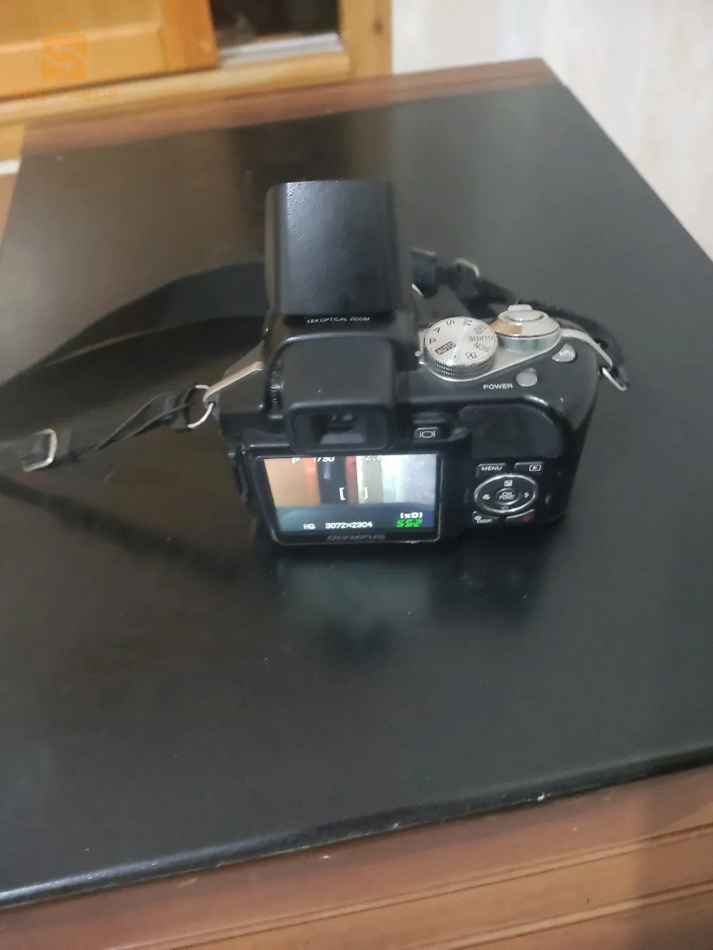 كاميرا رقمية