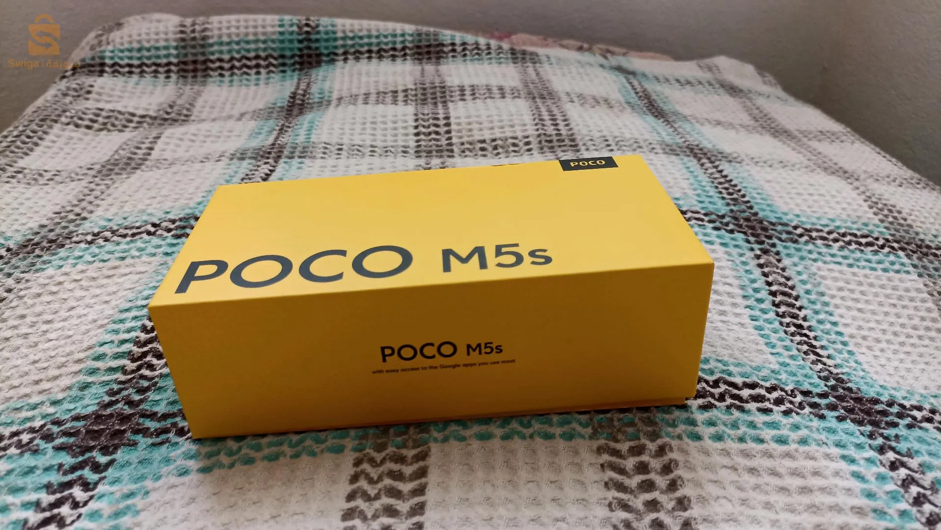 Oui, c'est un téléphone idéal pour jouer entre amis