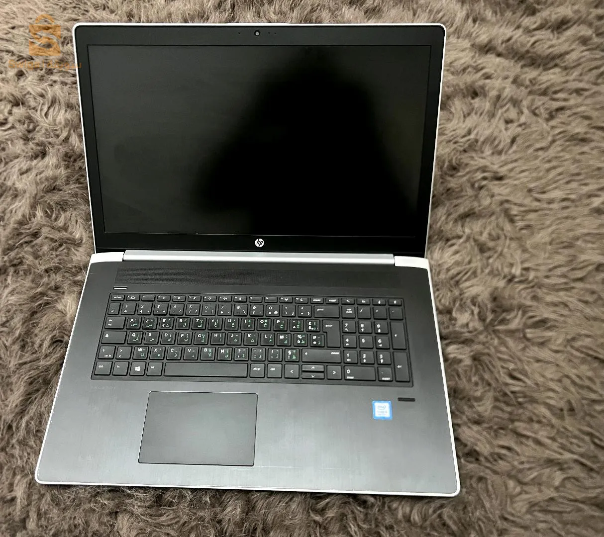 Cpu : core i5-8250u 1.6-1.8 GHz✅
Ram : 16 Go✅
Disk : 256 SSD NVME✅
Ecran : 17 pouces✅
Gpu : intel uhd graphics 620 et invidia 930mx✅
Hp probook 470 g5