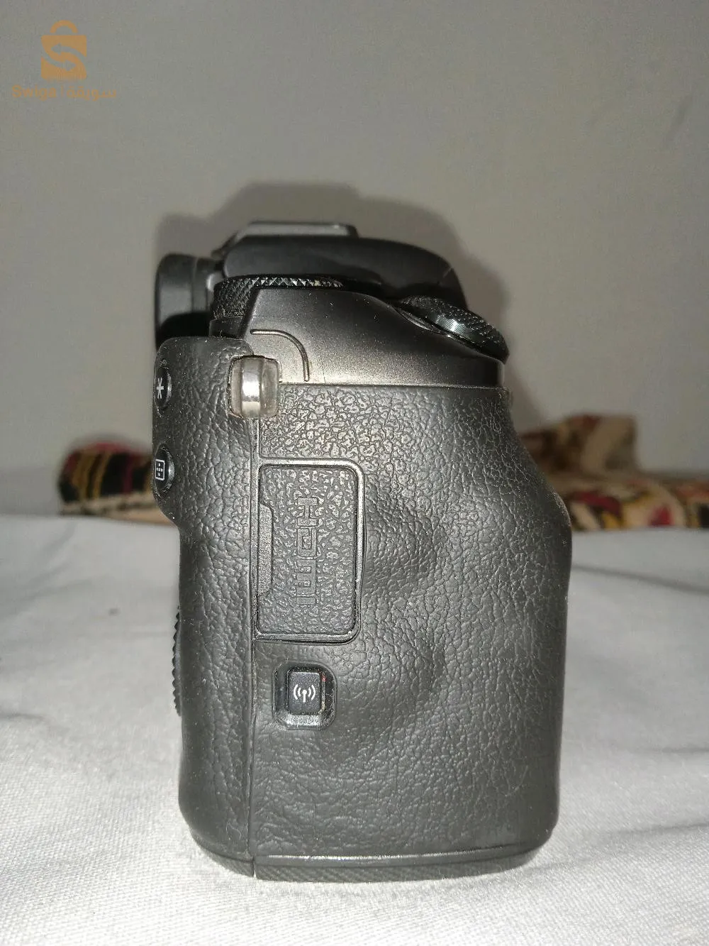 Canon EOS M5