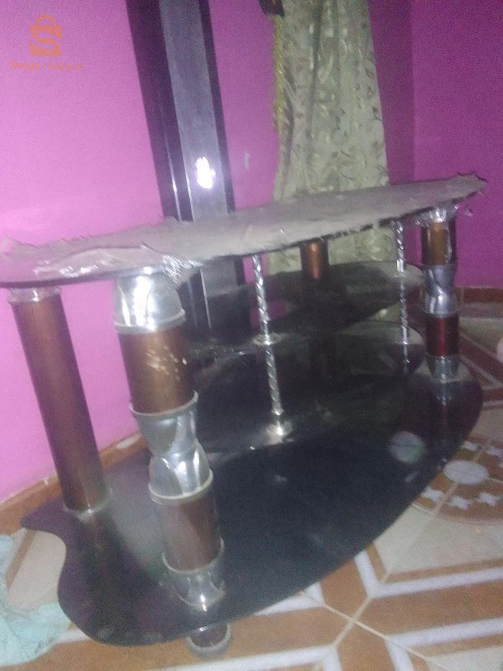 اواني تلفاز