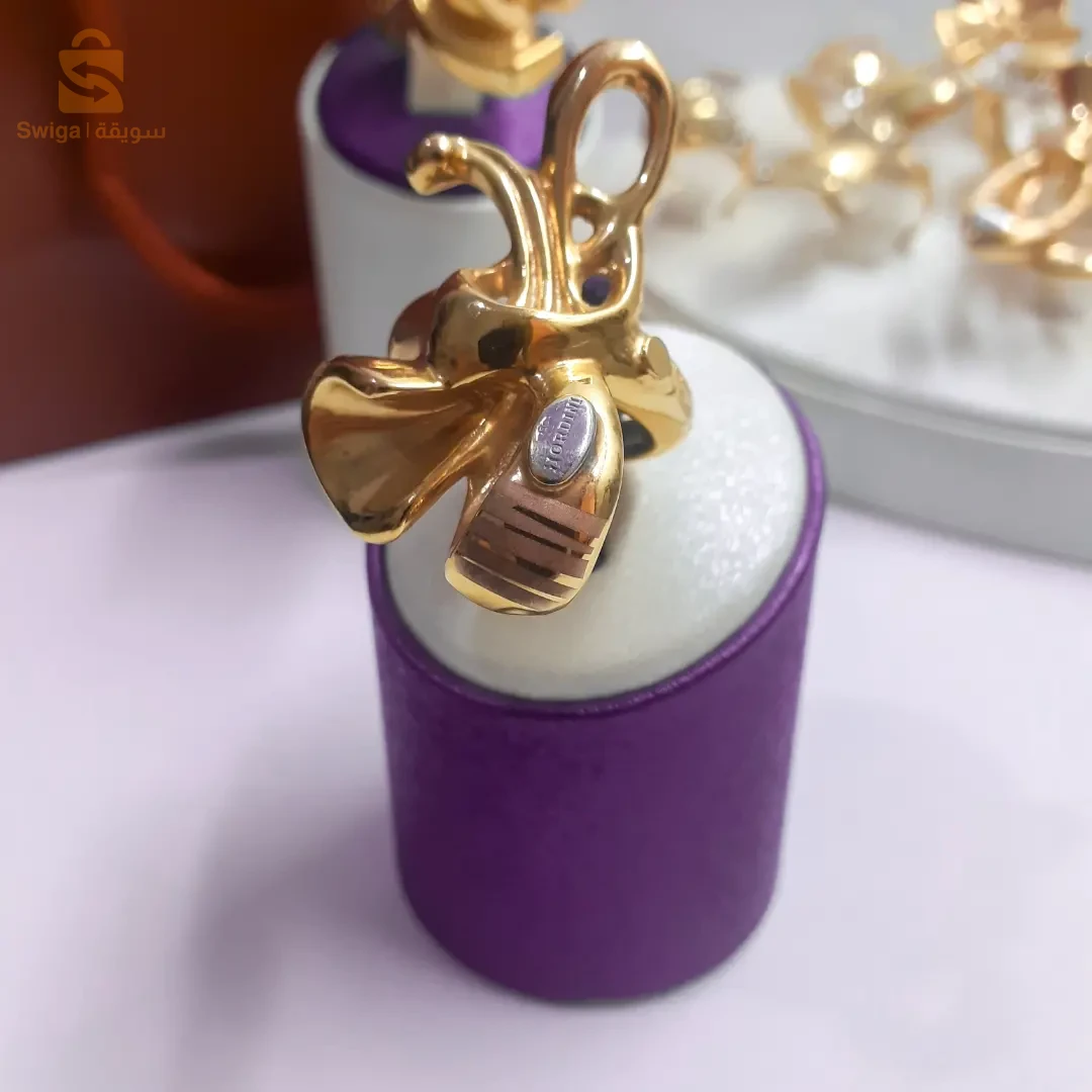 ذهب عيار 18 قراط