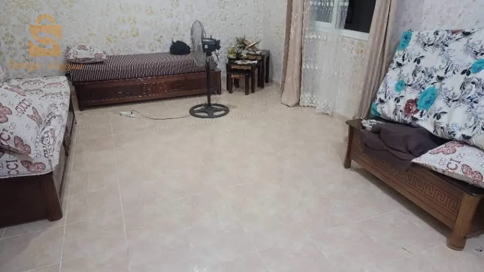 كاينة F3 في اولاد فايت احياء خضراء سوسيال الطابق الخامس مخدومة 
الوثائق عقد تنازل وديعة 
السومة