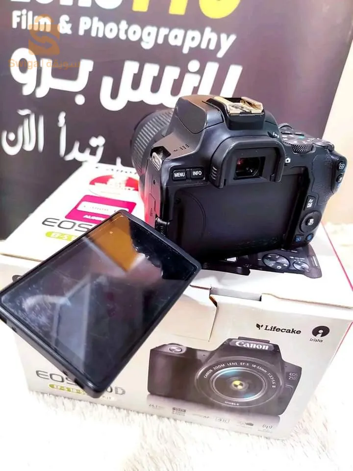كاميرا كانون  canon D250