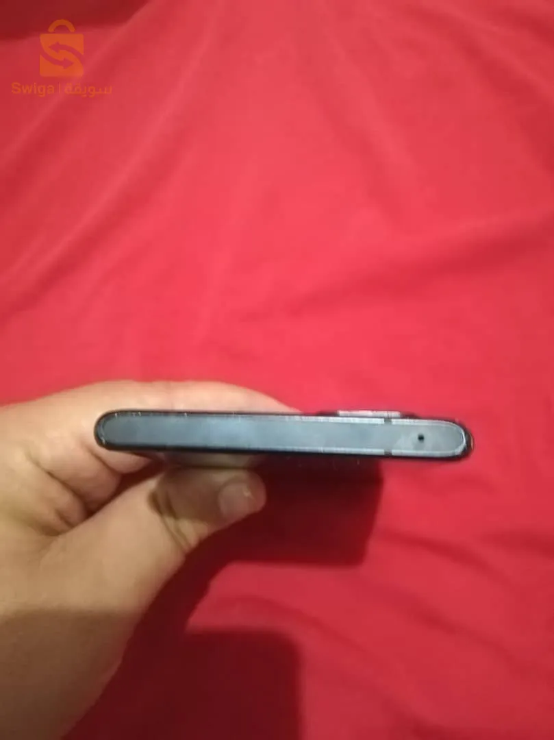 Oppo find X3 neo 5g légère fissure avant