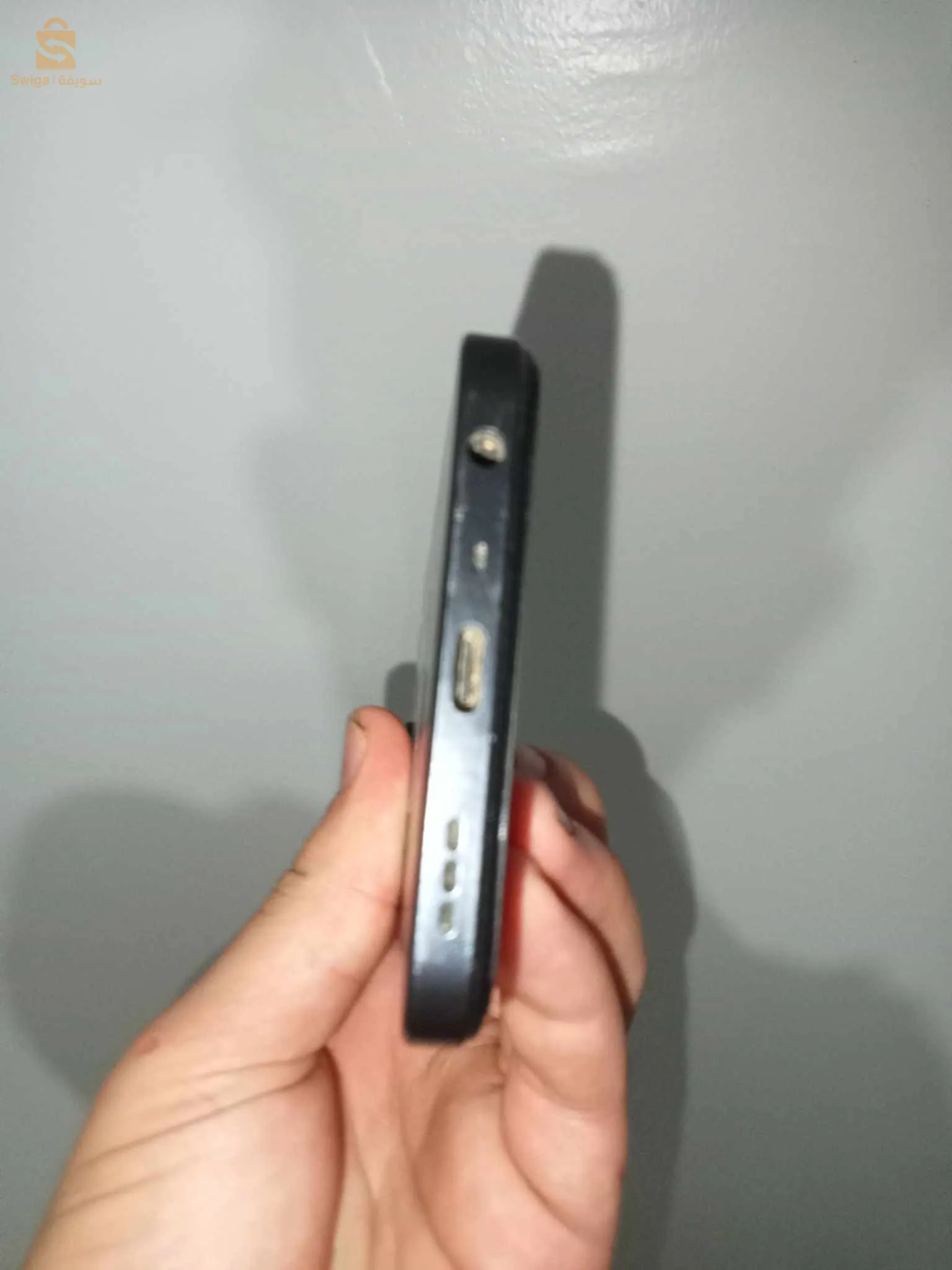 الهاتف Oppo a 57s