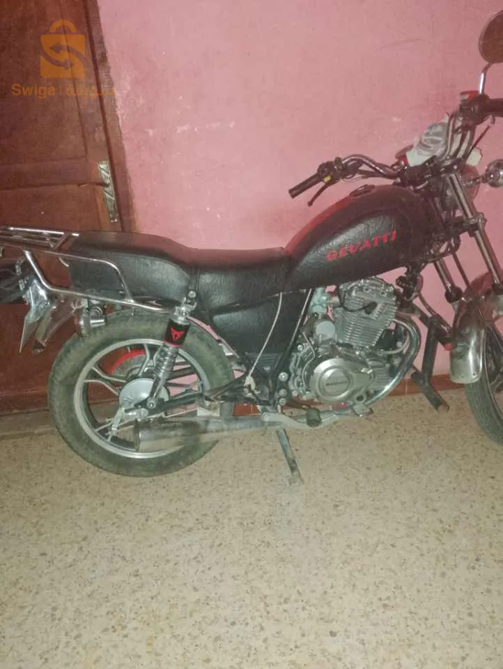 جيفاتي مان 10 سنة2018 فيها موتور هوجبنغ ماشي 9000