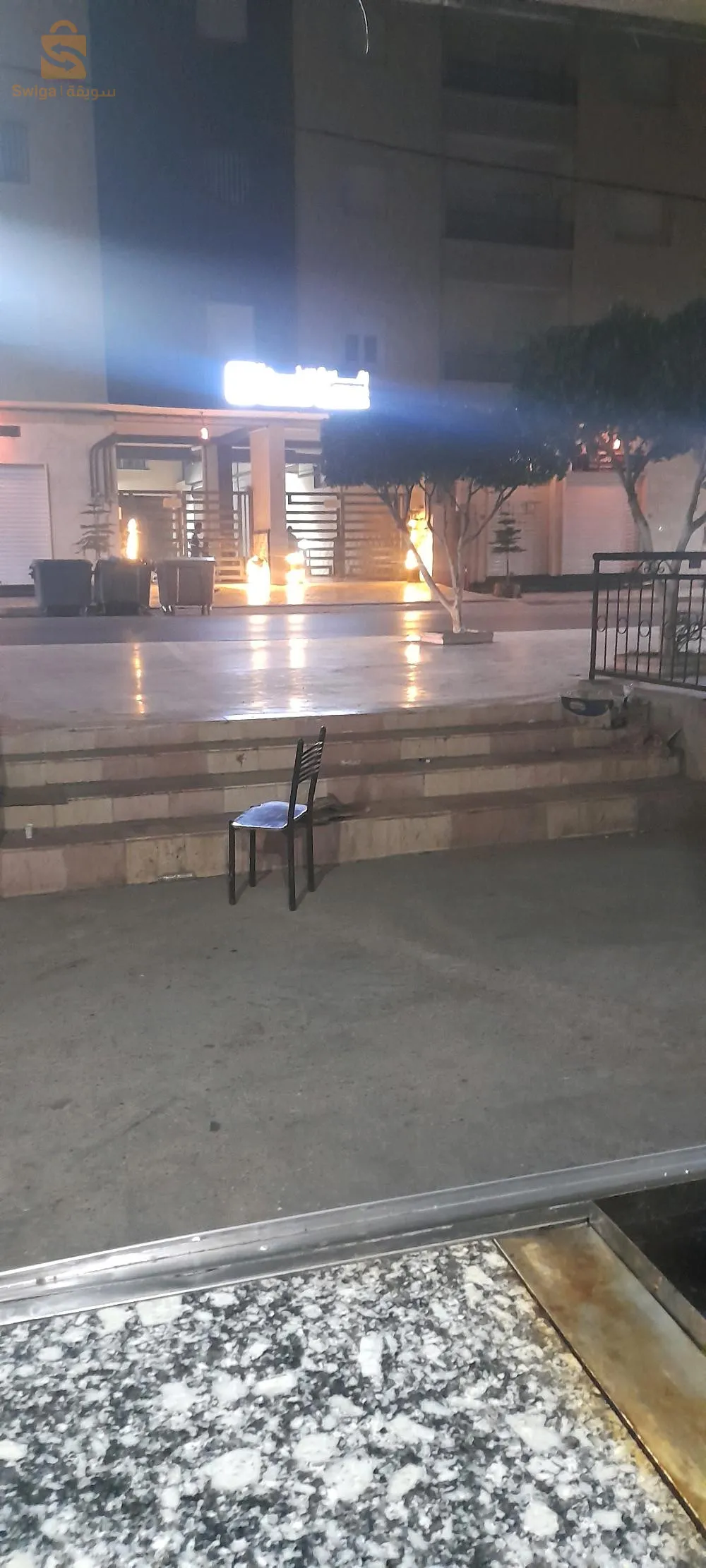 محل أكل خفيف للبيع أو التنازل بالمتريال تاعو و الكرية المتبقية فيه